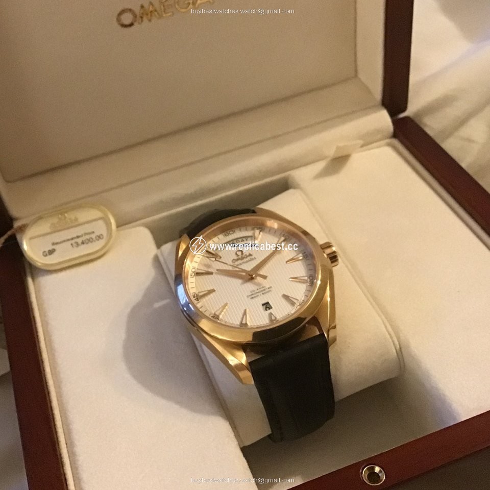 Omega Seamaster Aqua Terra Mens watch Unisex Automatic Red gold 231.53.42.22.06.001