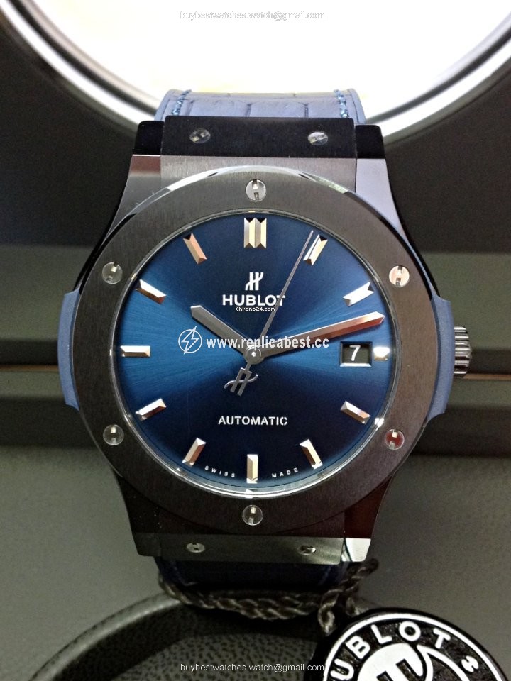 Hublot Classic Fusion Blue Mens watch Unisex Automatic Ceramic 511.CM.7170.LR