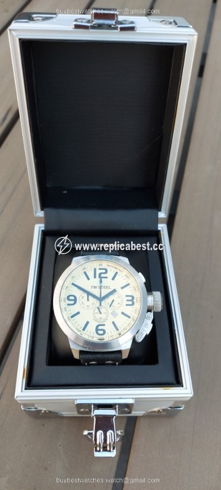 TW Steel Mens watch Unisex Quartz Tw 1010