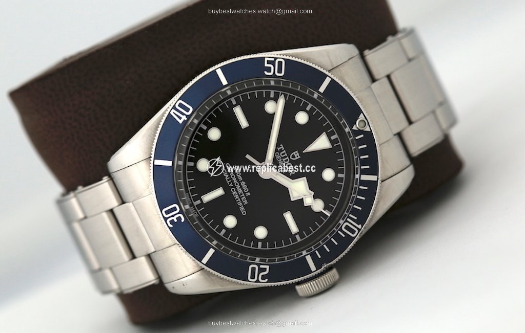 Tudor Black Bay Mens watch Unisex Automatic Steel M79230B-0001