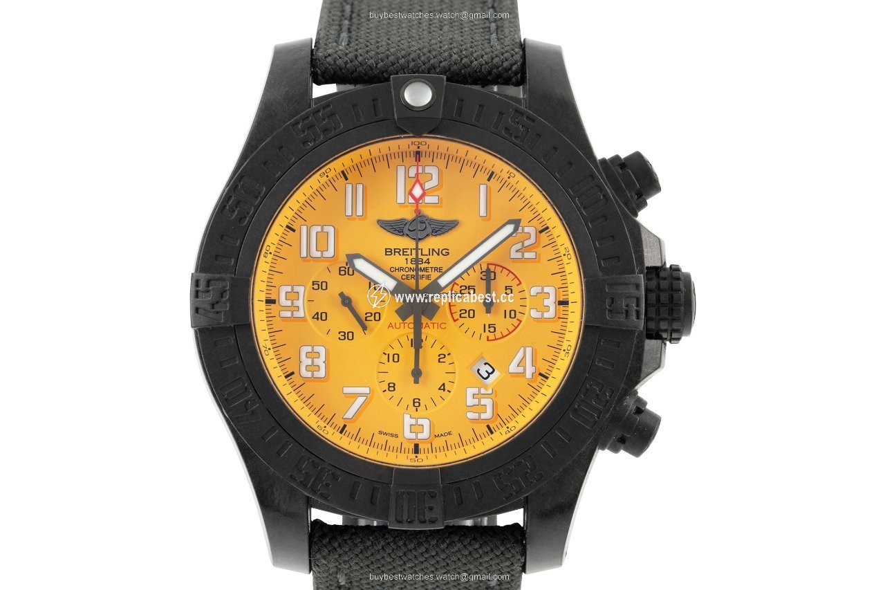 Breitling Avenger Hurricane Mens watch Unisex Automatic XB0170