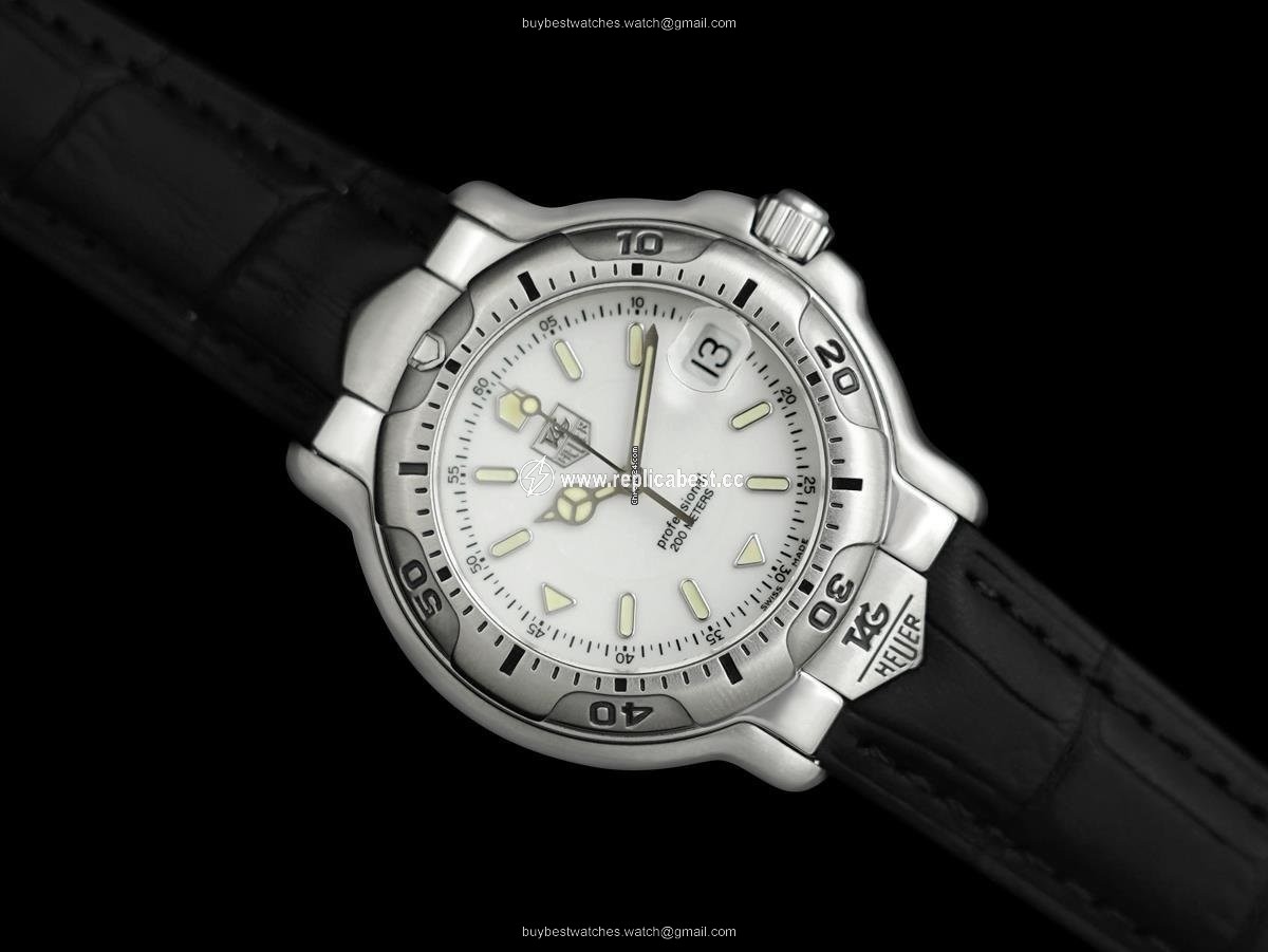 TAG Heuer 6000 Mens watch Unisex Quartz Steel 8329ST