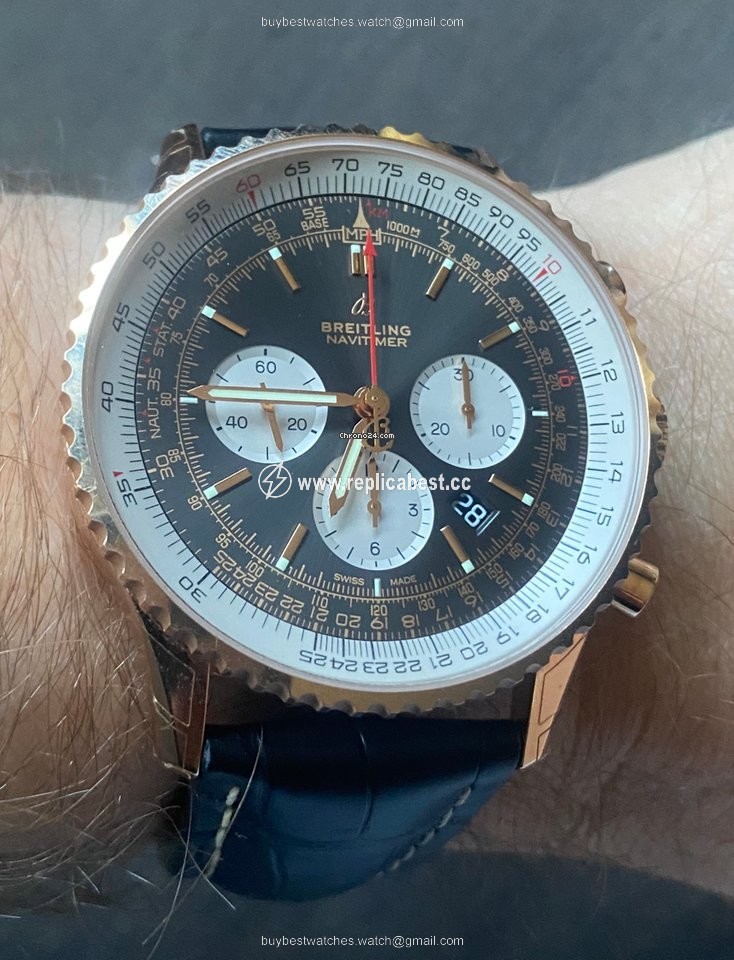 Breitling Navitimer 01 (46 MM) Mens watch Unisex Automatic Rose gold RB0127121F1P1