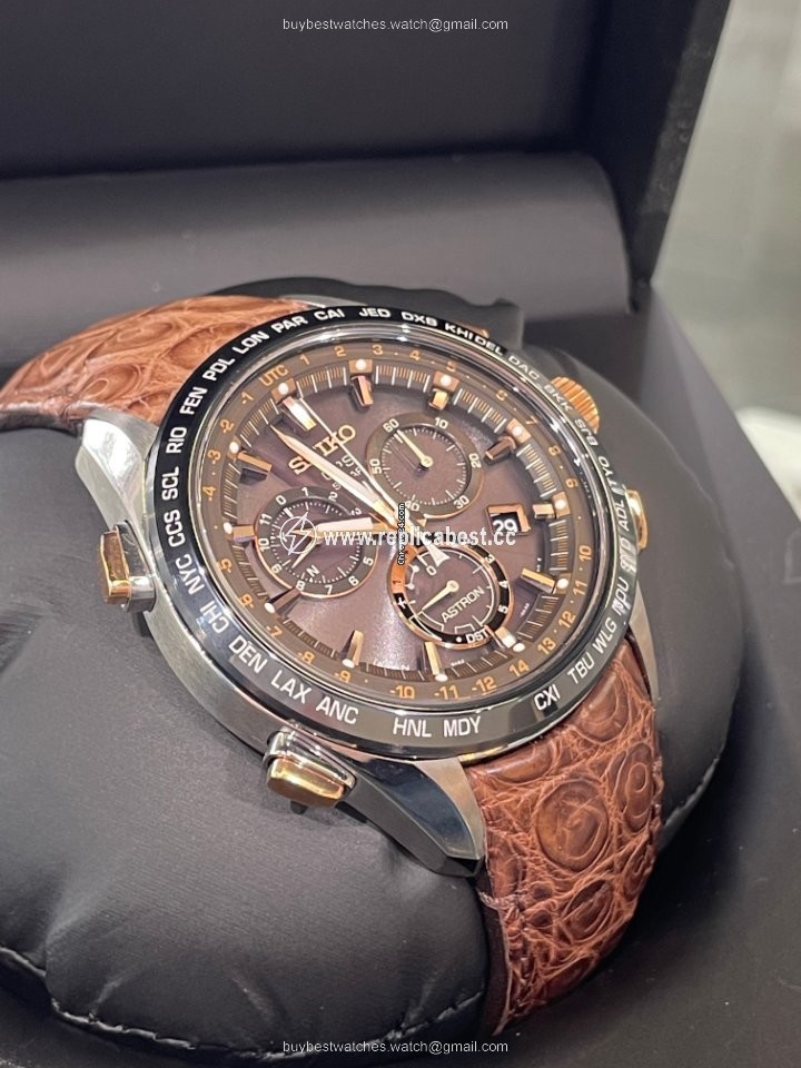 Seiko Astron GPS Solar Chronograph Titanium SSE025J1