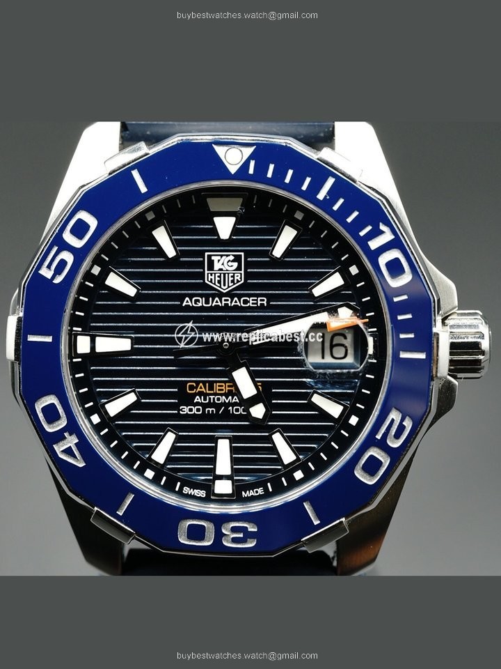 TAG Heuer Aquaracer 300M Mens watch Unisex Automatic Steel 5 WAY211C