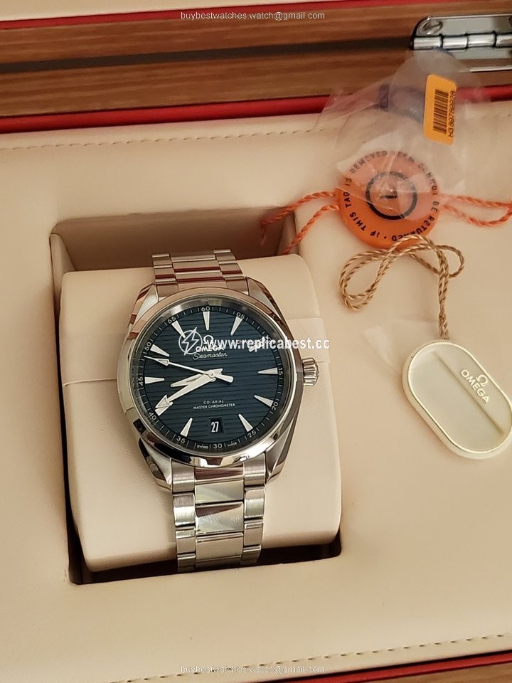 Omega Seamaster Aqua Terra Mens watch Unisex Automatic Steel 220.10.38.20.03.001