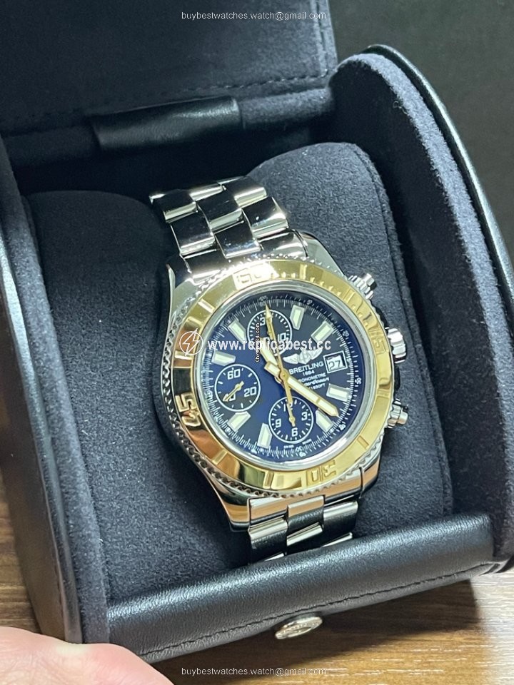 Breitling Superocean Chronograph II Mens watch Unisex Automatic Steel C1334112 BA84
