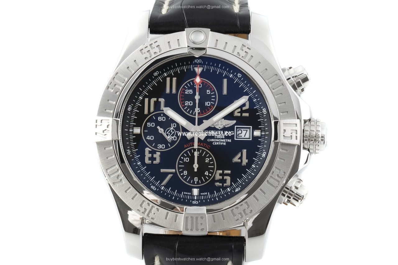 Breitling Super Avenger II Mens watch Unisex Automatic Steel A1337111 BC28