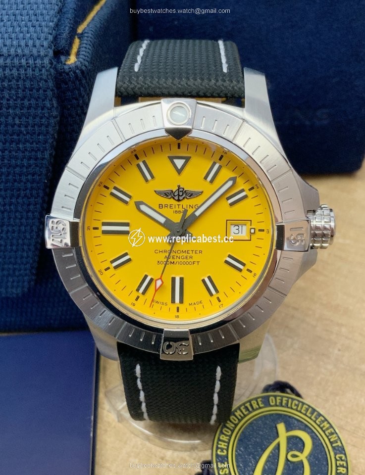 Breitling Avenger Seawolf Mens watch Unisex Automatic Steel A17319101I1X1