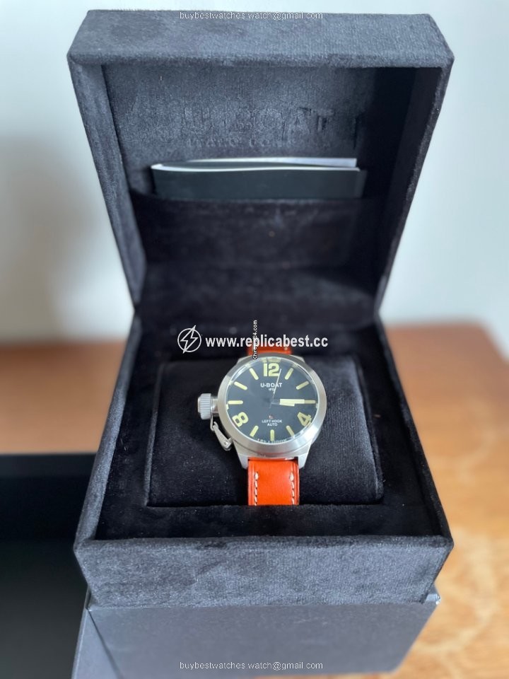 U-Boat Classico Mens watch Unisex Automatic Steel UB-1105-1