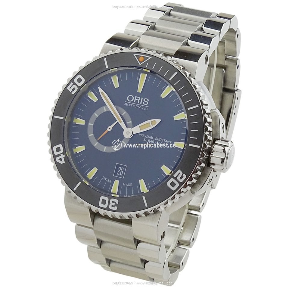 Oris Aquis Small Second Mens watch Unisex Automatic Steel 01 743 7673 4159-07 8 26 01PEB
