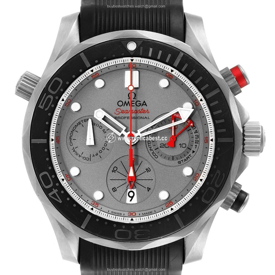 Omega Seamaster Diver 300 M Mens watch Unisex Automatic Titanium 212.92.44.50.99.001