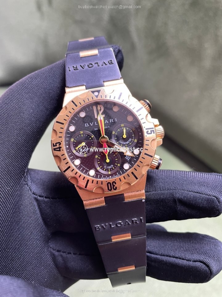 Bulgari Diagono Mens watch Unisex Automatic Yellow gold SC 40 G
