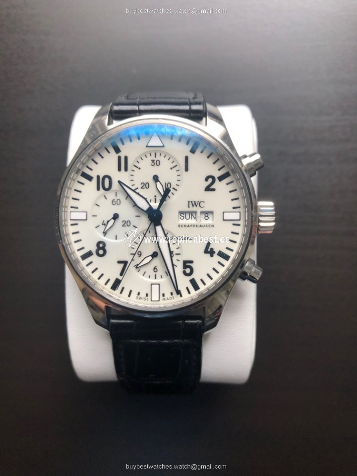 IWC Pilot Chronograph Mens watch Unisex Automatic Steel 5680870