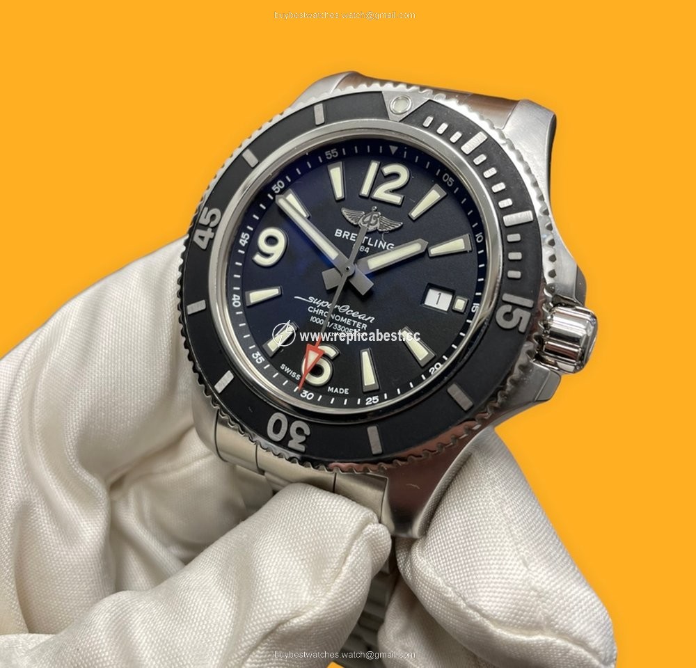Breitling Superocean 44 Mens watch Unisex Automatic Steel A17367D71B1A1