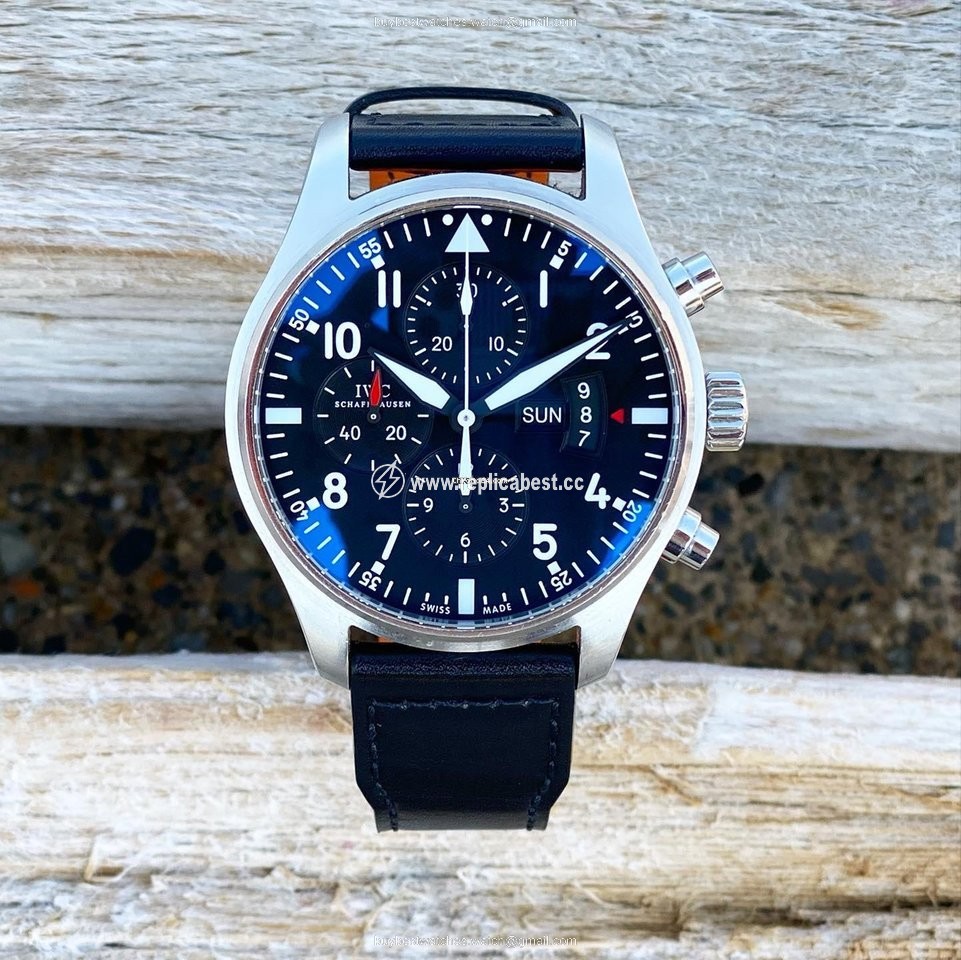 IWC Pilot Chronograph Mens watch Unisex Automatic Steel IW377701