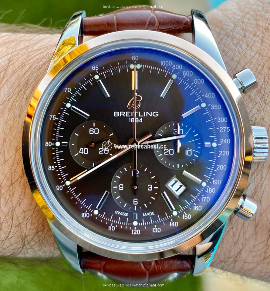 Breitling Transocean Chronograph Mens watch Unisex Automatic Steel UB015212 Q594