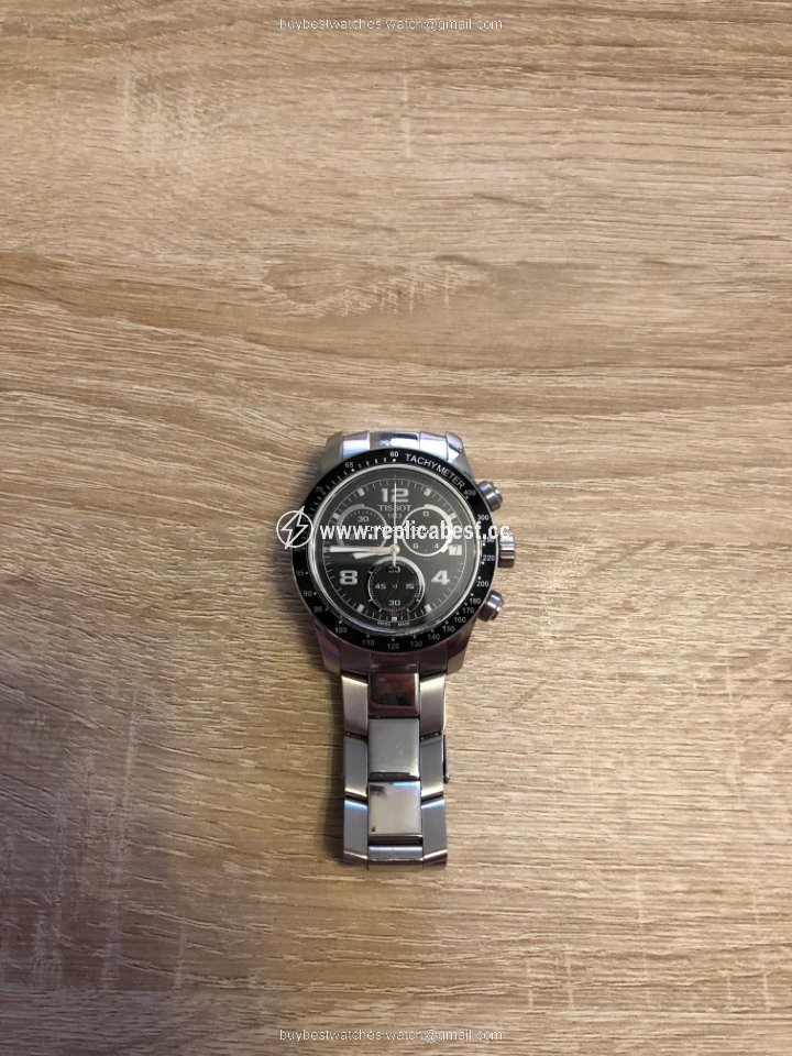 Tissot V8 Mens watch Unisex Quartz Steel T039.417.11.057.02