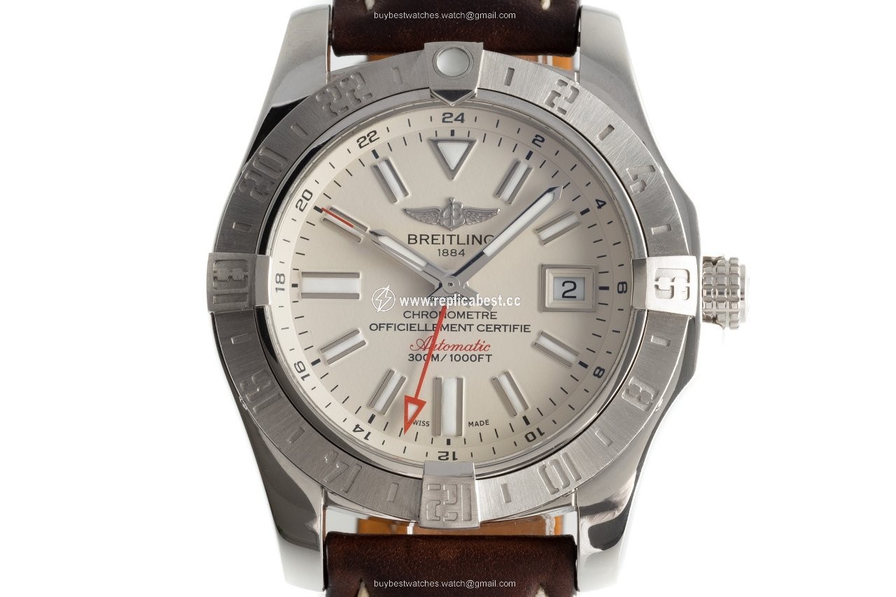 Breitling Avenger II GMT Mens watch Unisex Automatic Steel A3239011 G778