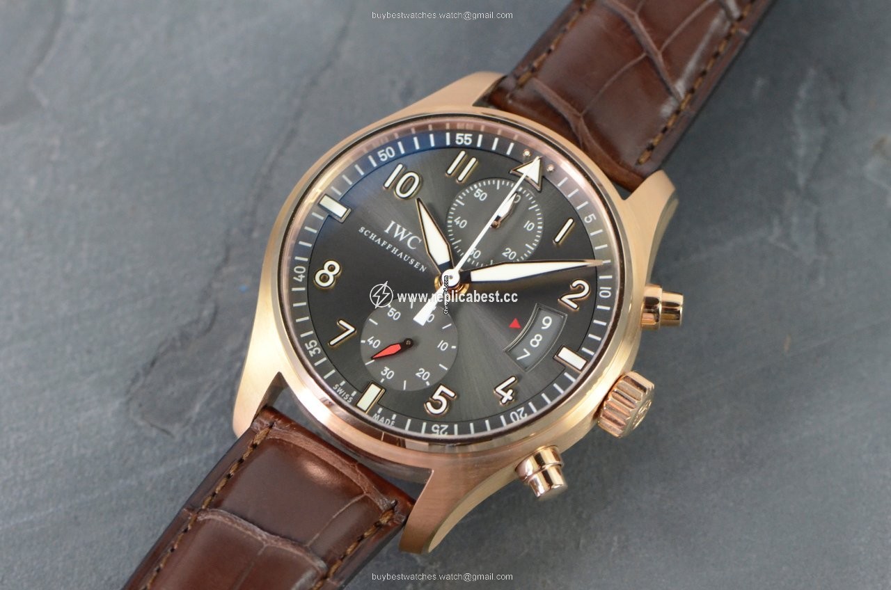 IWC Pilot Spitfire Chronograph Mens watch Unisex Automatic Red gold IW387803
