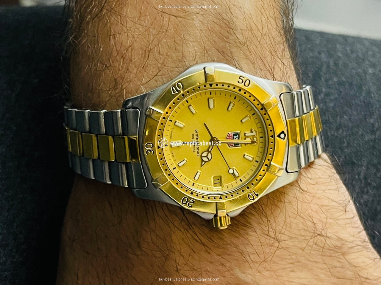TAG Heuer 2000 Mens watch Unisex Quartz Gold Steel wk1121