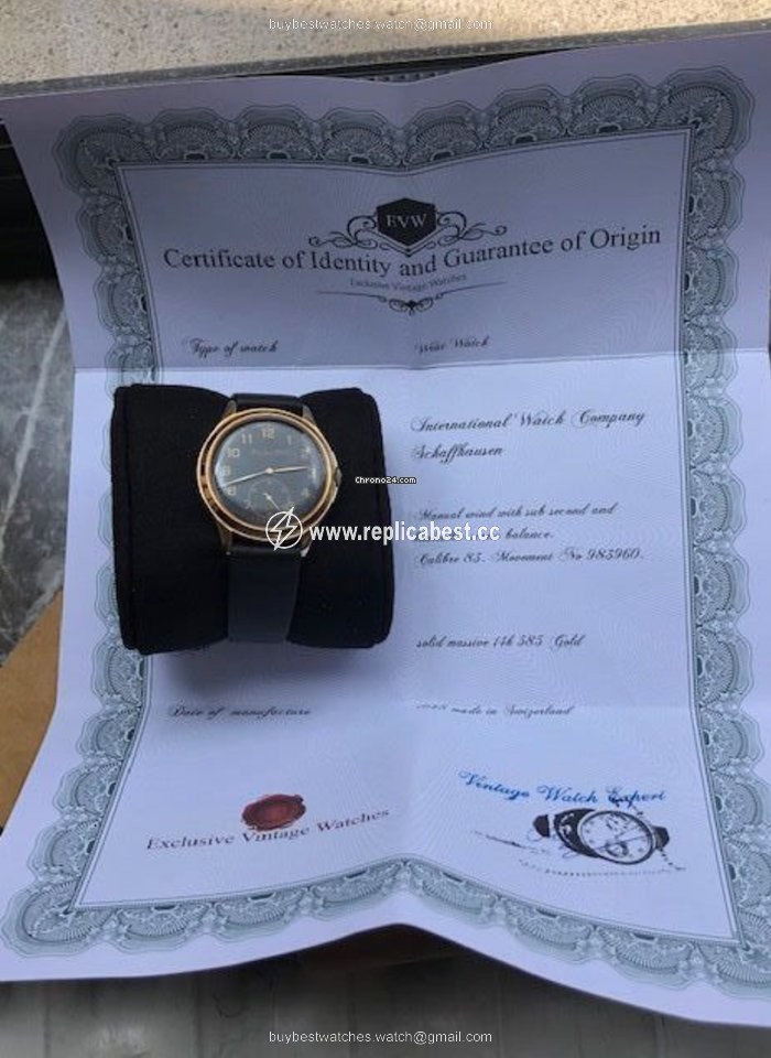 IWC Mens watch Unisex Manual winding Yellow gold 1025912