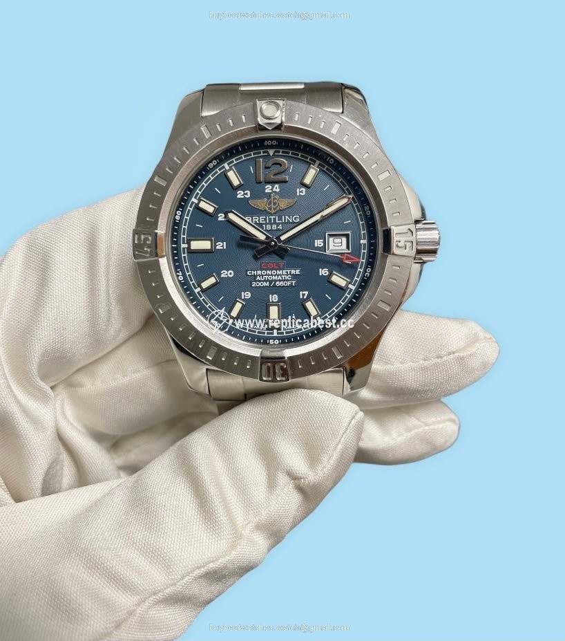 Breitling Chronomat Colt Mens watch Unisex Automatic Steel A17388101C1A1
