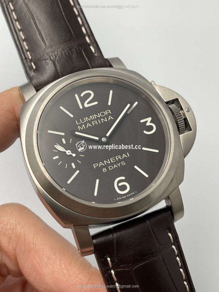 Panerai Luminor Marina 8 Days Mens watch Unisex Manual winding Titanium PAM 00564