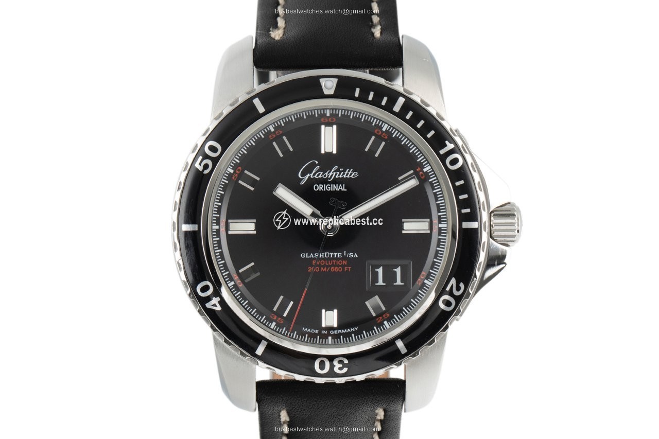 Glashutte Original Sport Evolution Panorama Date Mens watch Unisex Automatic Steel 39-42-43-03-04