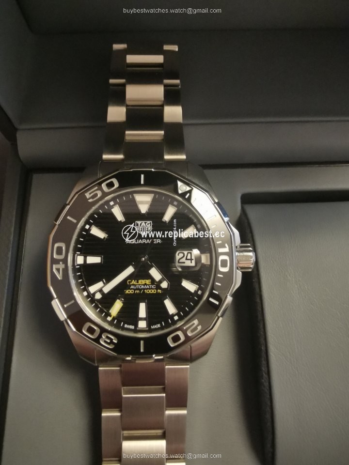 TAG Heuer Aquaracer 300M Mens watch Unisex Automatic 17381147