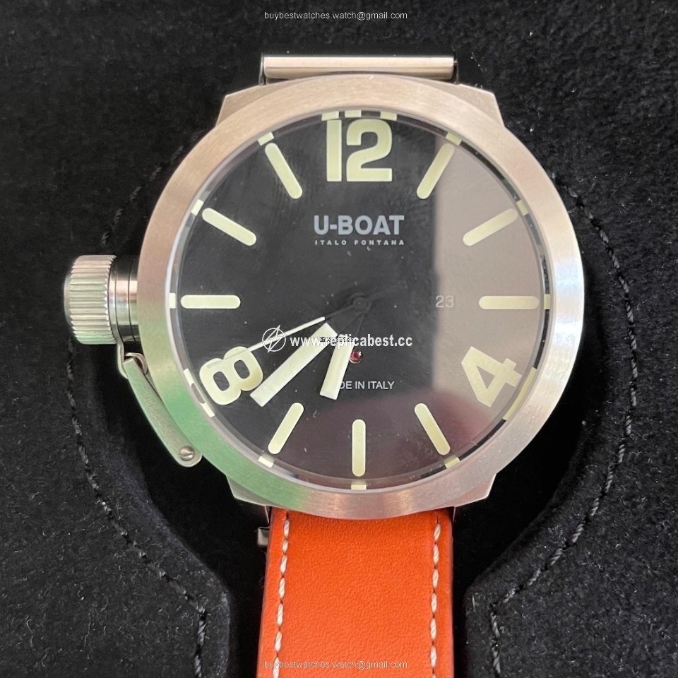 U-Boat Classico Mens watch Unisex Automatic Steel 5570