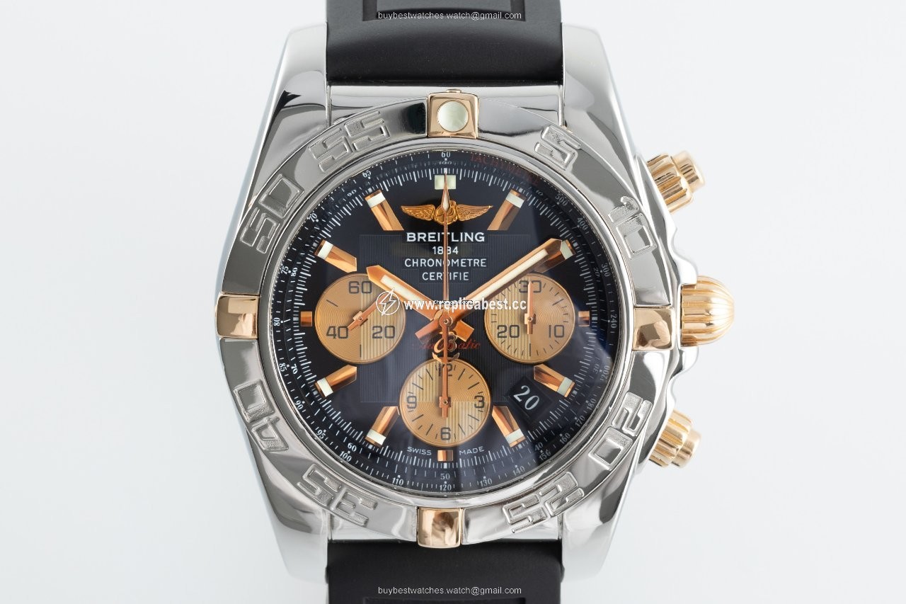Breitling Chronomat 44 Mens watch Unisex Automatic Gold Steel IB0110