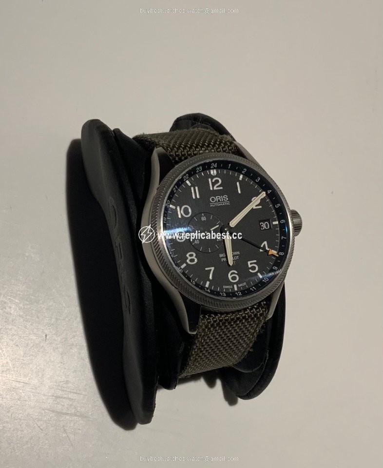 Oris Big Crown ProPilot GMT Mens watch Unisex Automatic Steel 01 748 7710 4164-07 5 22 15FC
