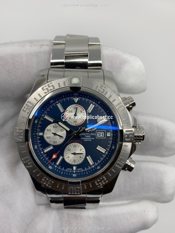 Breitling Super Avenger II Mens watch Unisex Automatic Steel A1337111 BC29 168A