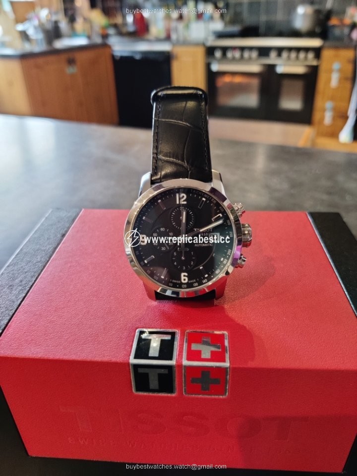 Tissot PRC 200 Mens watch Unisex Automatic Steel T055.427.16.057.00