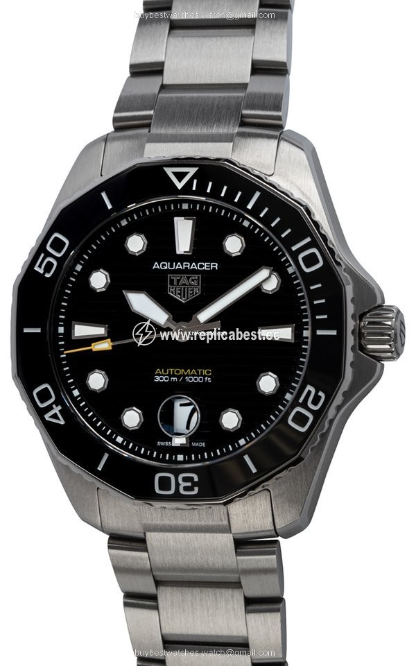 TAG Heuer Aquaracer 300M Mens watch Unisex Automatic Steel WBP201A.BA0632