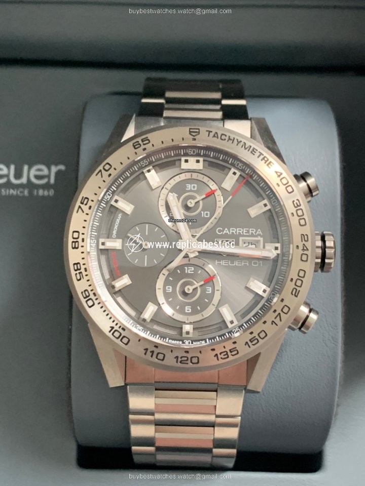 TAG Heuer Carrera Calibre HEUER 01 Mens watch Unisex Automatic Titanium CAR208Z.BF0719