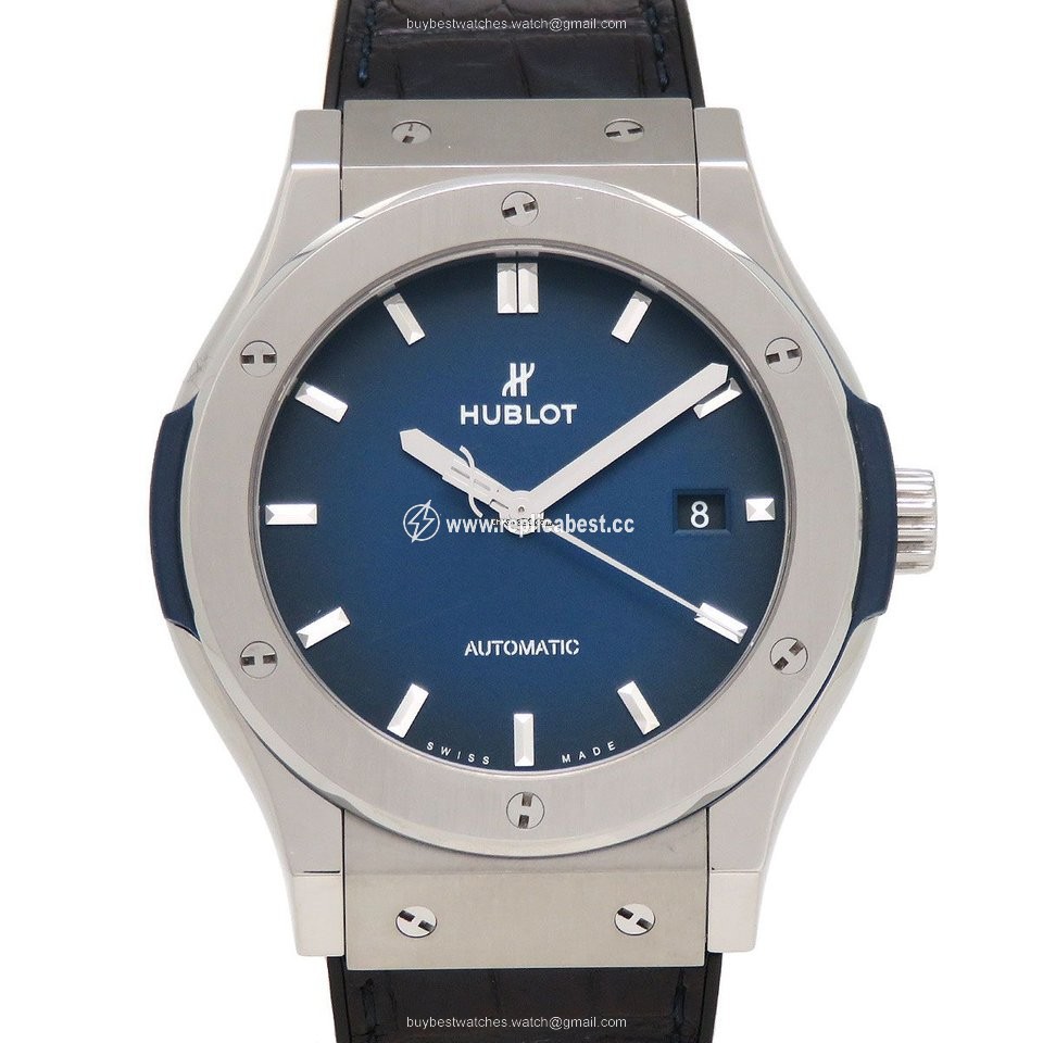 Hublot Classic Fusion 45, 42, 38, 33 mm Mens watch Unisex Automatic Titanium 542.NX.6670.LR.JPN18