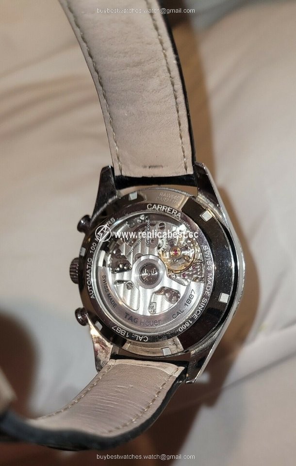 TAG Heuer Carrera Calibre 1887 Mens watch Unisex Automatic Steel CAR2110.FC6266