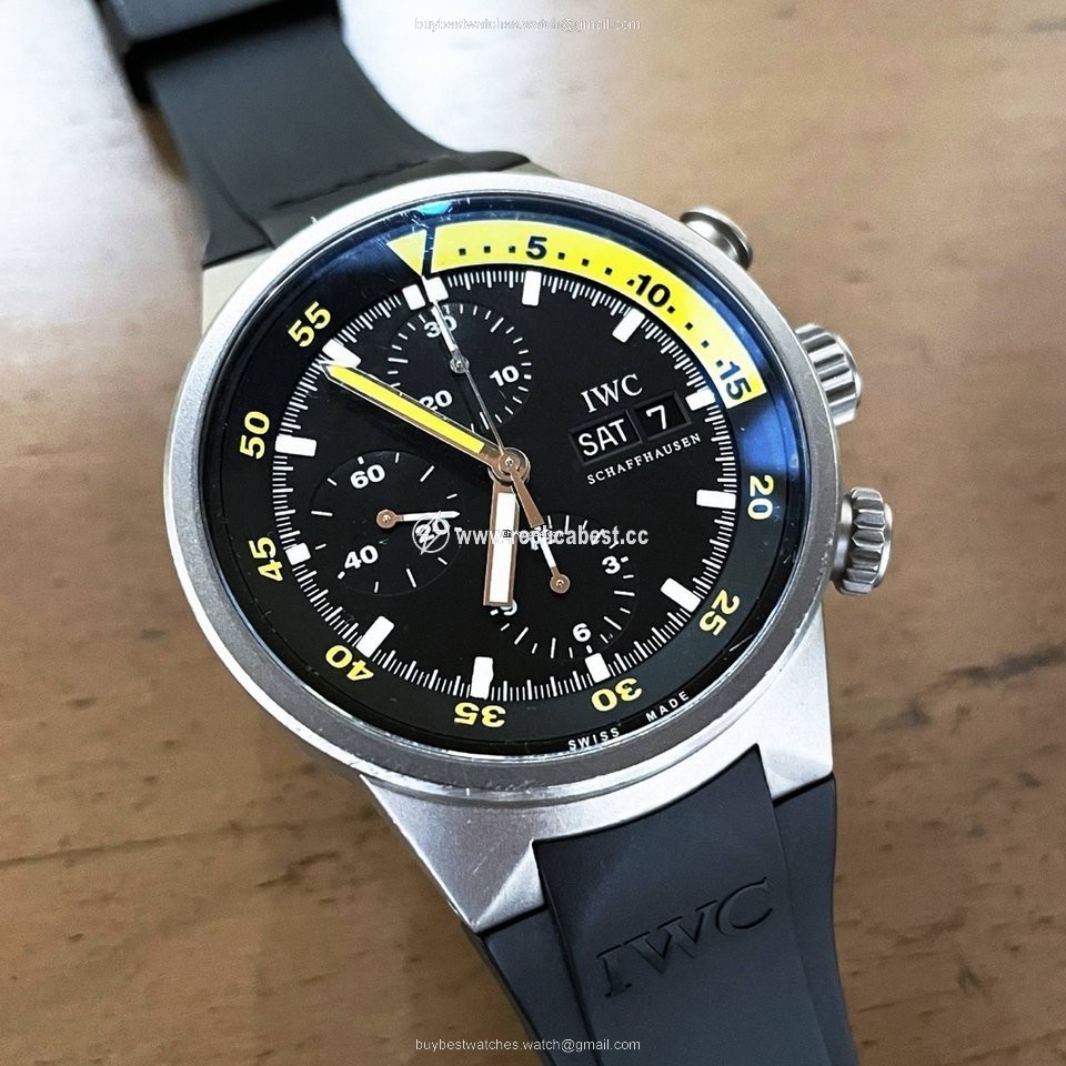 IWC Aquatimer Chronograph Mens watch Unisex Automatic Titanium IW3719
