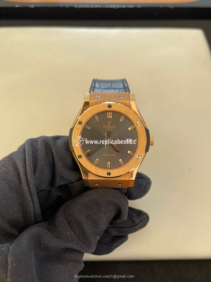 Hublot Classic Fusion Mens watch Unisex Automatic Rose gold 542.OX.7080.LR