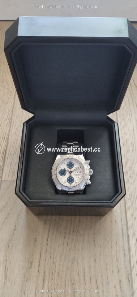 Breitling Superocean Chronograph II Mens watch Unisex Automatic Steel A1334011 G549
