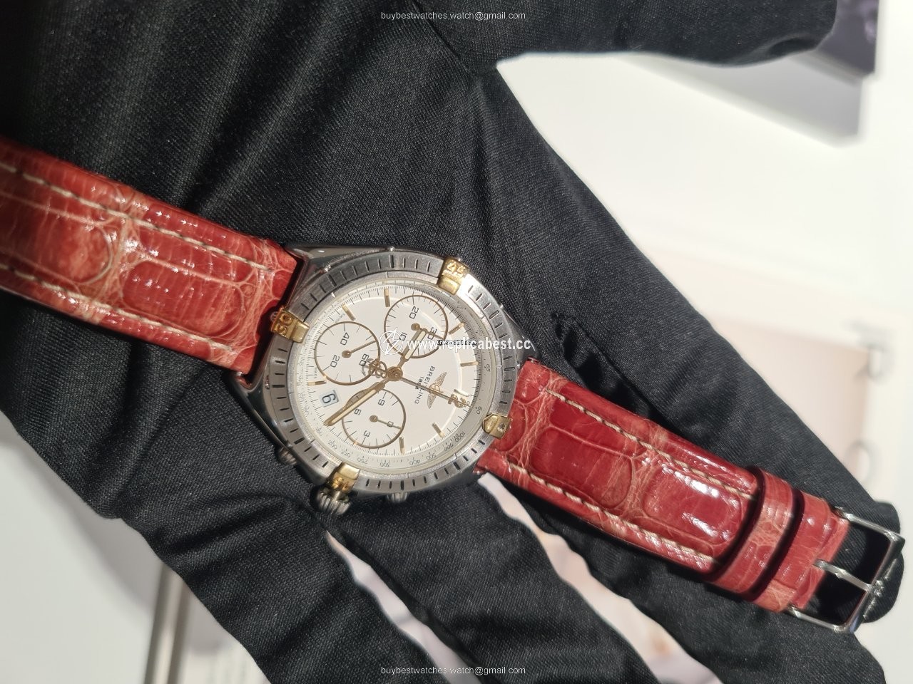 Breitling Mens watch Unisex Quartz Gold Steel B55045
