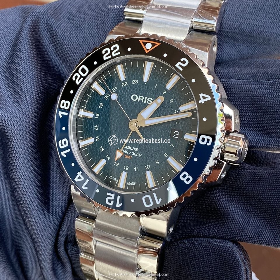 Oris Aquis Mens watch Unisex Automatic Steel 01 798 7754 4175