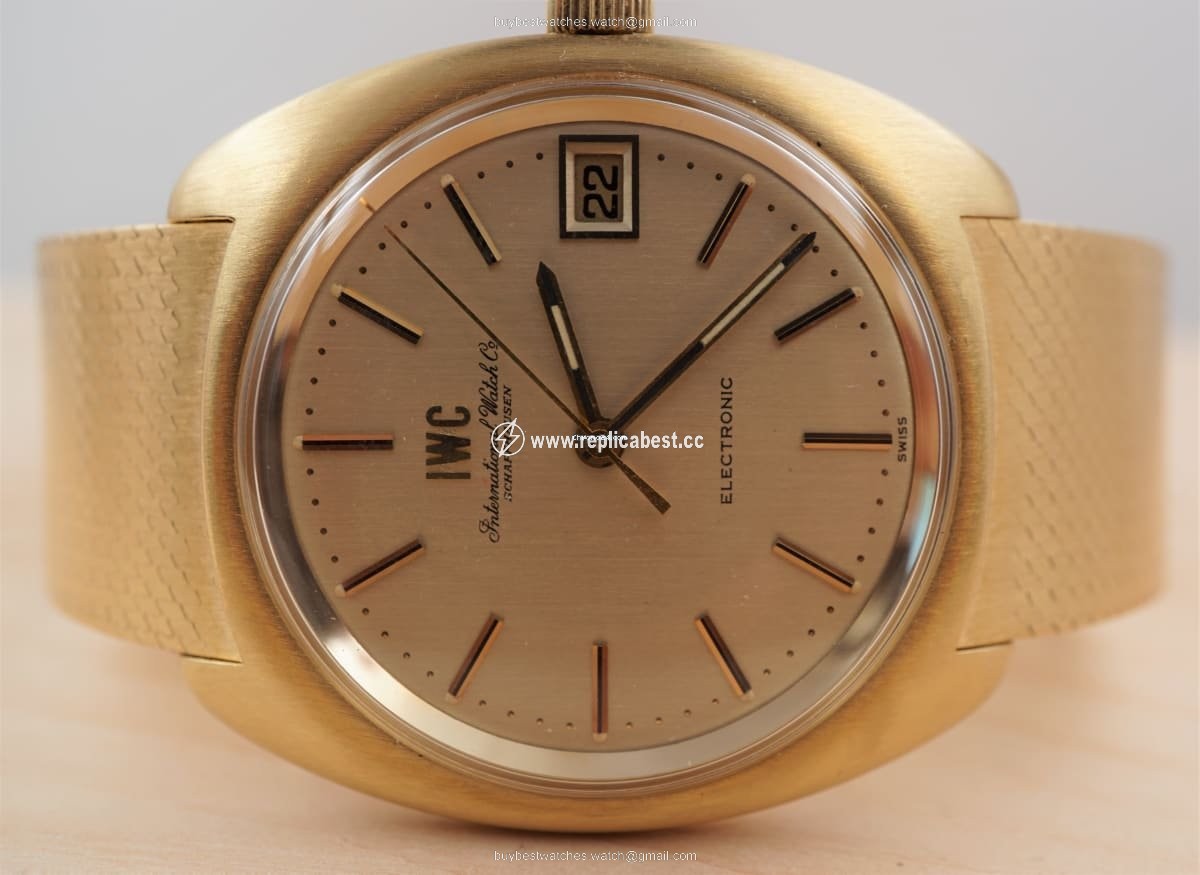 IWC Mens watch Unisex Quartz Yellow gold 9601