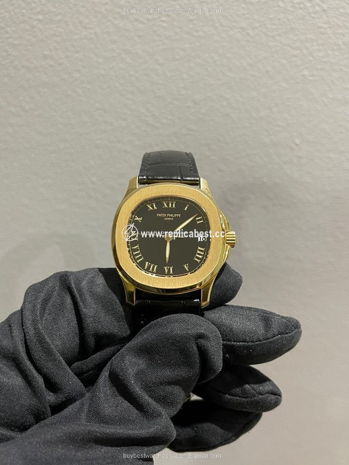 Patek Philippe Aquanaut Mens watch Unisex Automatic Yellow gold 5060