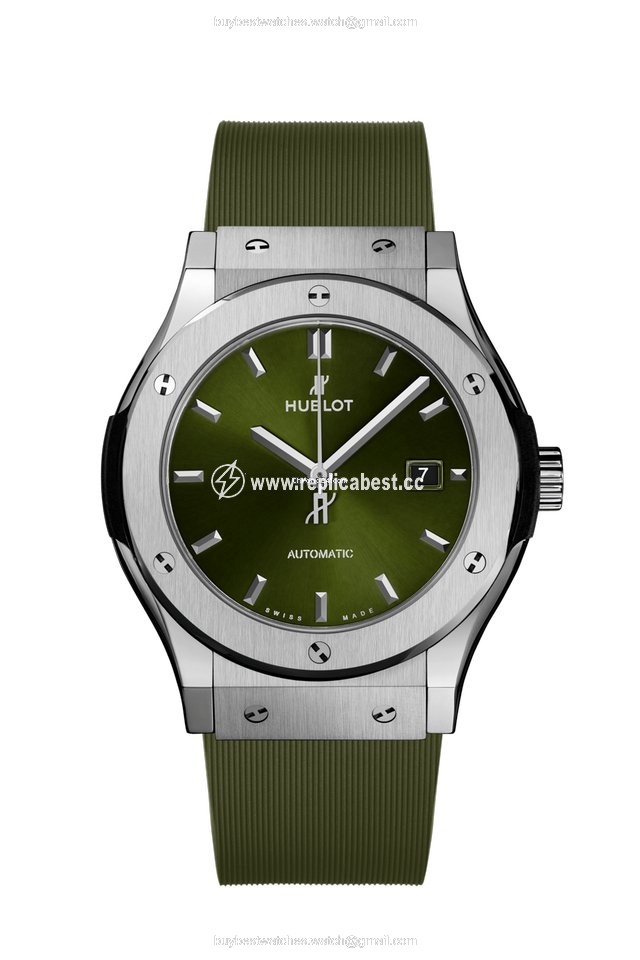 Hublot Classic Fusion 45, 42, 38, 33 mm Mens watch Unisex Titanium 542.NX.8970.RX