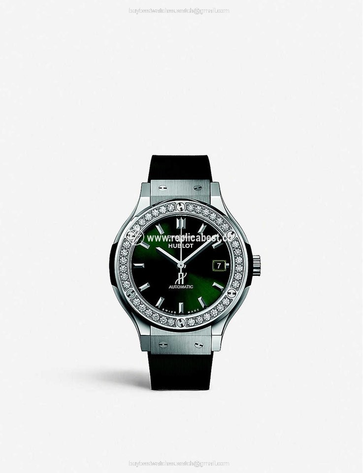 Hublot Classic Fusion 45, 42, 38, 33 mm Mens watch Unisex Automatic Titanium 565.NX.8970.RX.1204