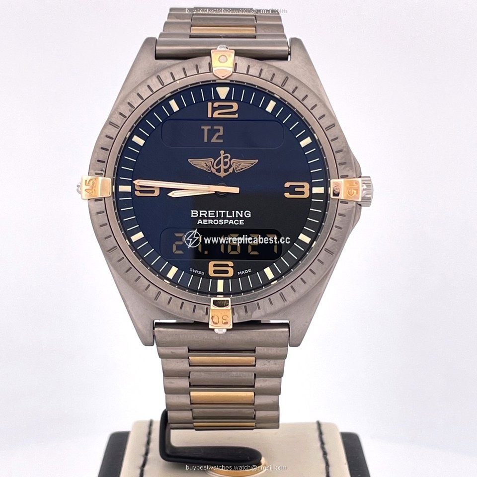 Breitling Titanium E56059