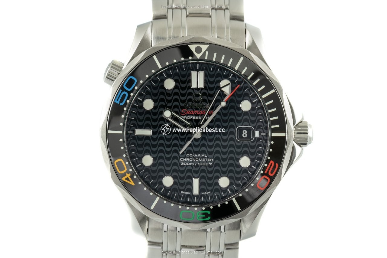 Omega Seamaster Diver 300 M Mens watch Unisex Automatic Steel 522.30.41.20.01.001